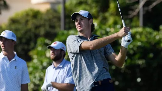 Nick Gabrelcik hits shot in Hawaii