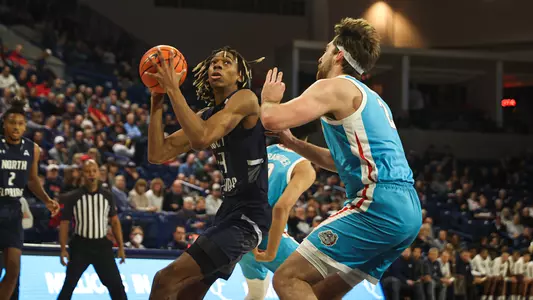 Jadyn Parker shooting a hookshot