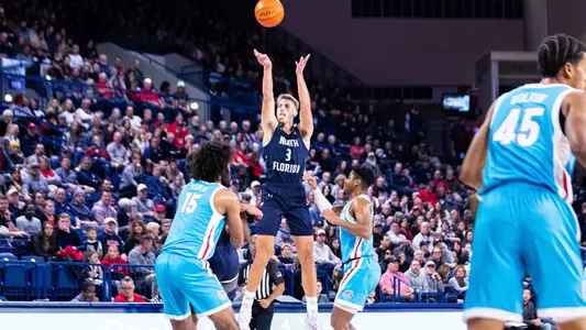 Carter Hendricksen shooting a jump shot