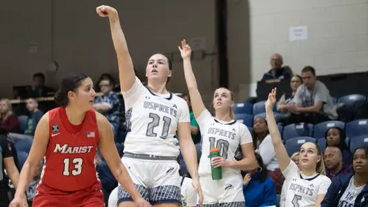 Elysa Wesolek corner three in Ireland