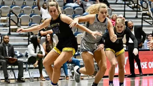 Selma Eklund fighting for possession on court