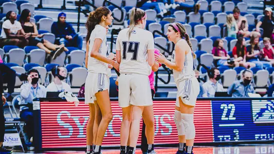 team photo after the Liberty game.