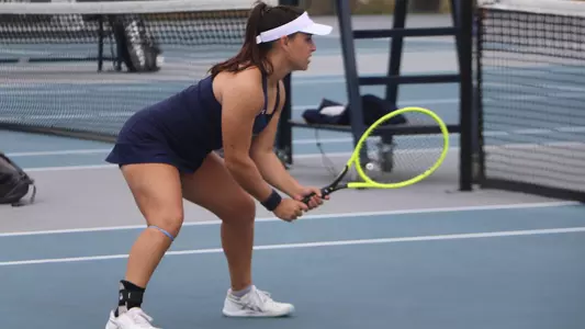 ana paula melilo looking on