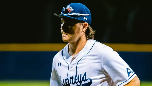 Grant Grodi between innings.