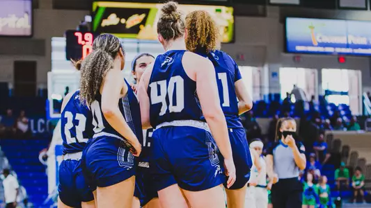 North Florida women's basketball team photo at FGCU