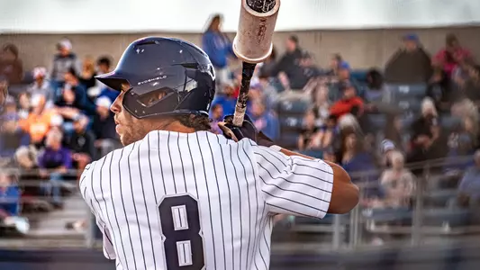 Isaiah Byars on deck