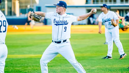Zach Chappell throwing