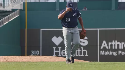 Jason Gonzalez walking off the mound