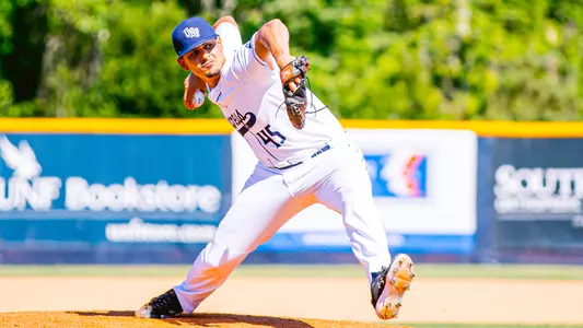 Jose Visaez making a pitch