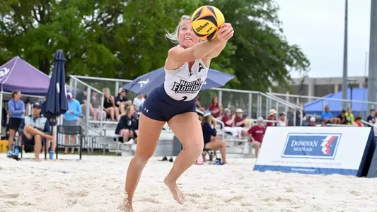 Callie Workman diving after the ball