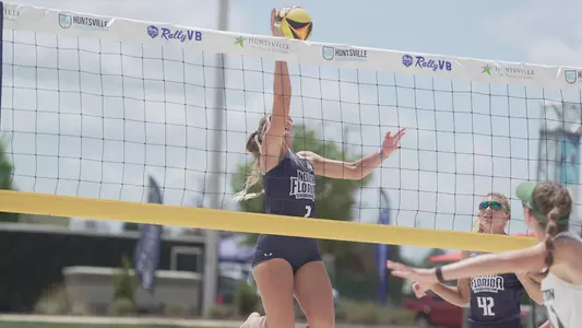 Callie Workman making an attack