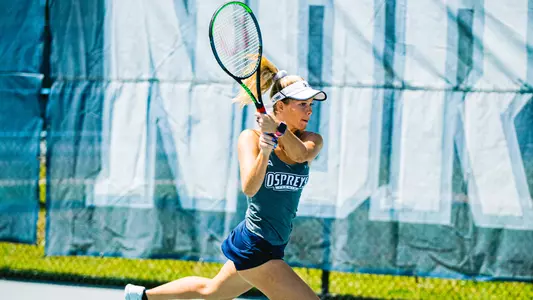 Kendall Nash hitting a backhand