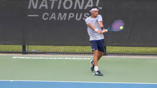 Breno Marques hitting a backhand