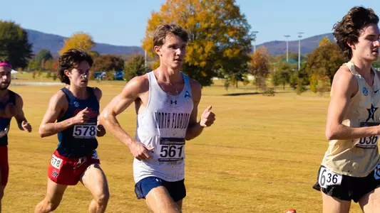 Aidan O'Gorman running in NCAA Regionals