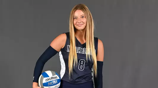 Horizontal photo of Mackenzie Piester