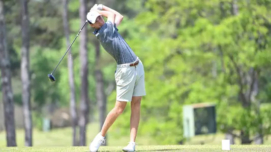 Nick Gabrelcik shot off the tee box