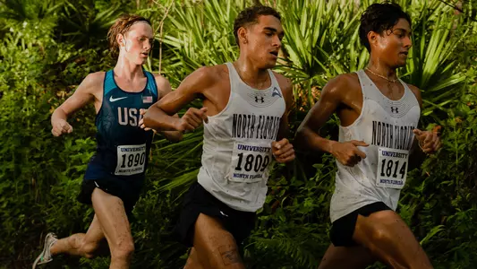Doyle strides in the UNF Invitational 8k