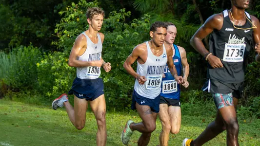 Doyle's strides in the UNF Invitational 8k