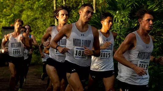 Mac Franks running with the UNF team at UNF Invite