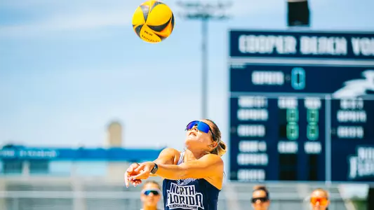Chantel McMillan sets the ball