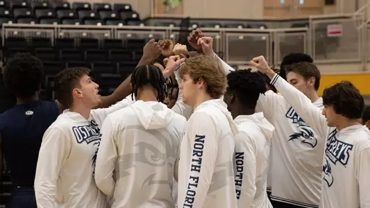 men's basketball team photo at Kennesaw State