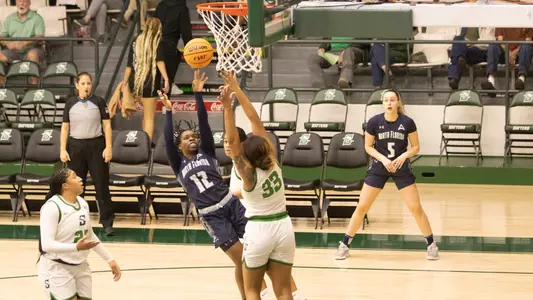 Kaila Rougier shot over Stetson defenders
