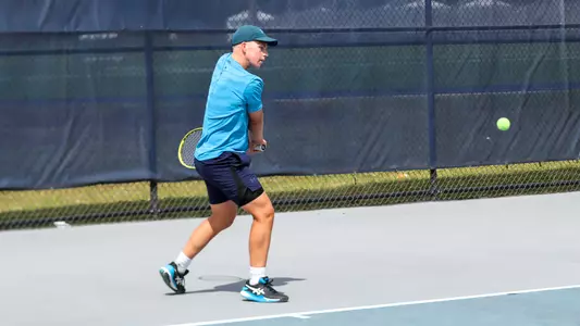 Andreas Scott backhand