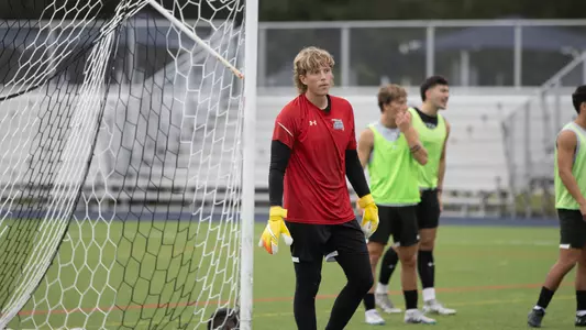 Micah Gun at practice keeper