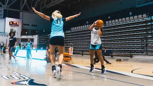 Kirsten Clark and Selma Eklund in practice