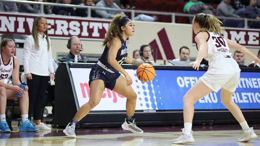 Lyric Swann looking for pass against EKU