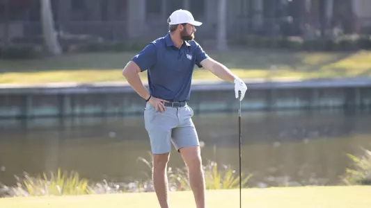 Davis Lee looking onto the hole