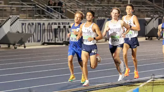 Kameron Wallizada running
