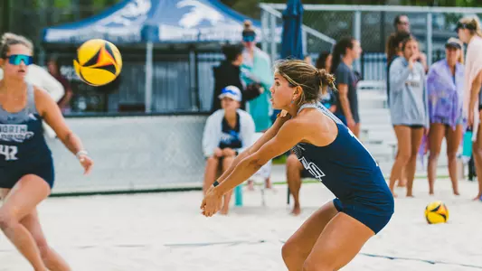 Mariana Feliciano-Sanchez and Mackenzie Murphy photo