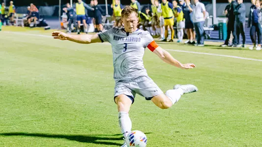 Herbie Steigelman pass into the box