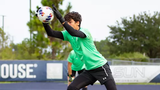 Jose Preciado practining goalkeeper