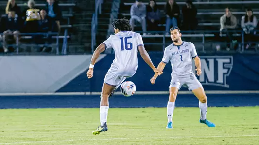 Rio Onwumere handling ball at midfield