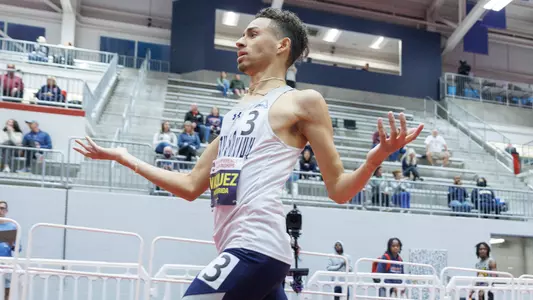 Jared Vazquez places at indoor track