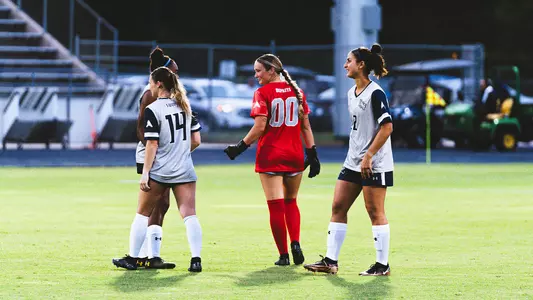 UNF women's soccer team photo at Hodges Stadium