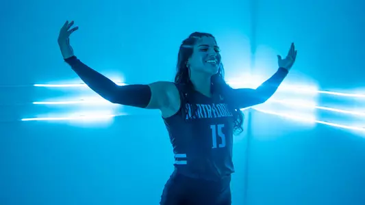 Kelly Negron posing in the rig