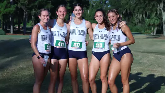 Women's team picture after Mountain Dew Invite