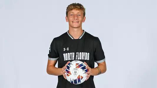 Steven Barrier staged shot