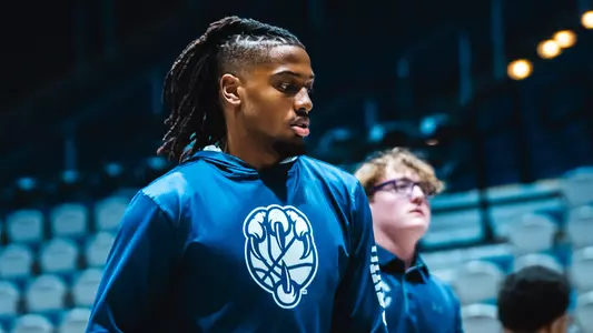 Chaz Lanier during JU warmups