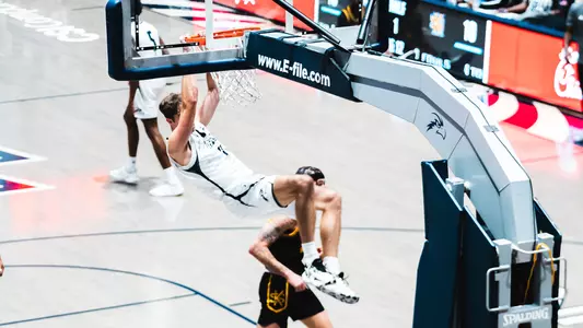 Nate Lliteras dunk against KSU