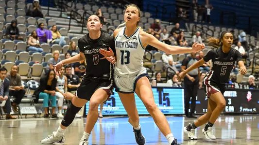 Selma Eklund rebound Bellarmine