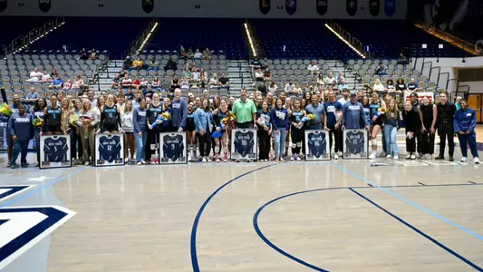 UNF team photo senior night 2024
