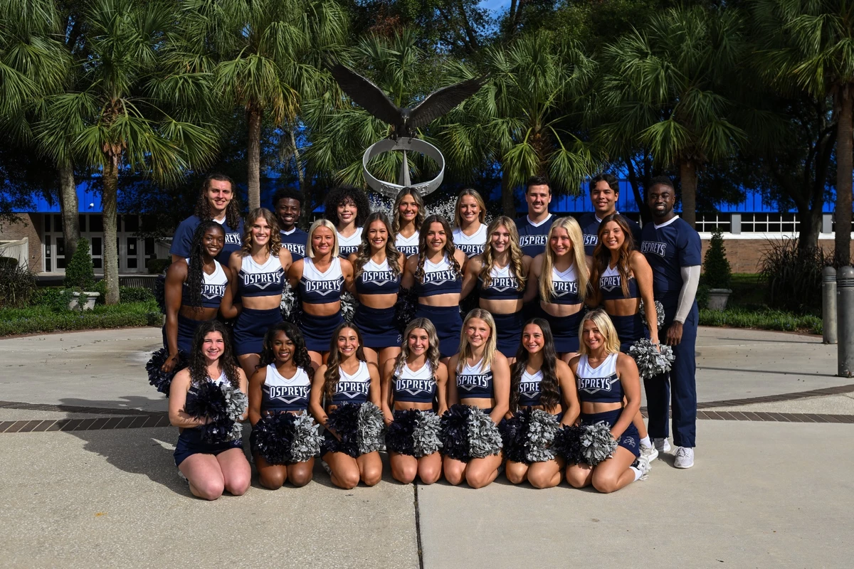 2024-25 Cheerleading Team Photo