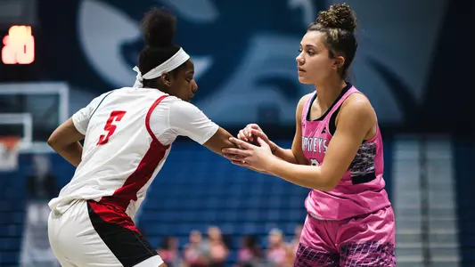 Alexa Washington on the court against APSU