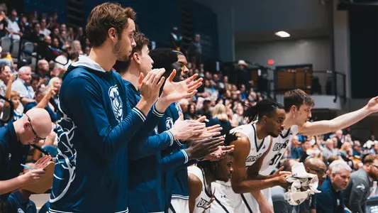 Bench picture of the men's basketball team