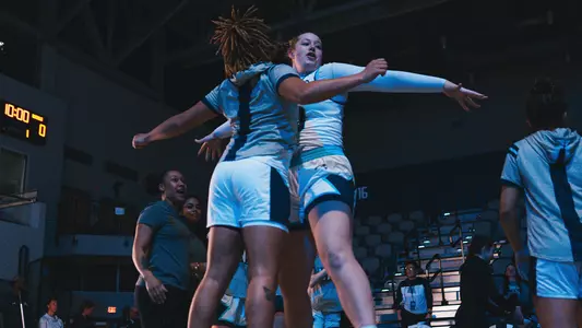 Emma Broermann jumping pregame