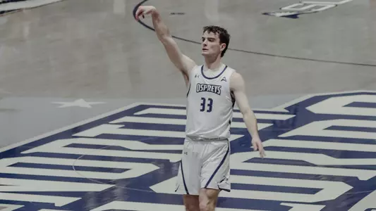 Oscar Berry shoots three at home